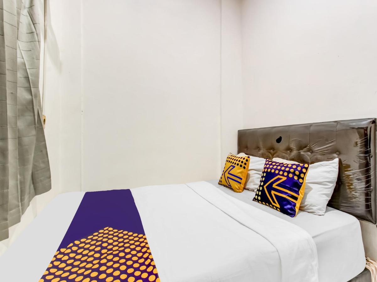 Oyo Life 91374 Asia Stay Semarang Syariah Exterior photo